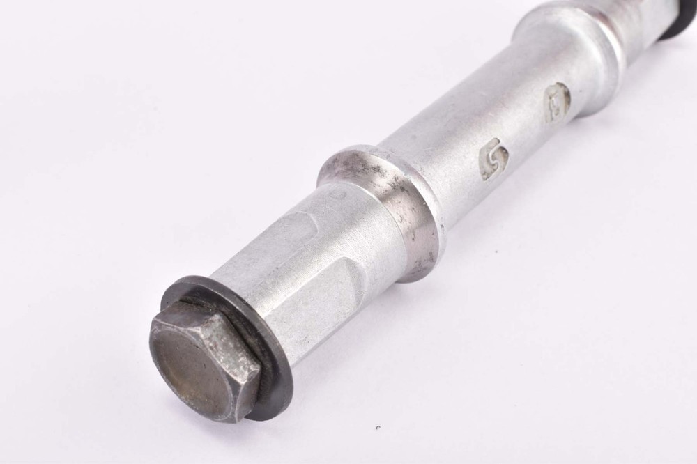 NOS Stronglight Competition #ref. 65 / Luxe #ref. JP65 BB 118mm swiss thread