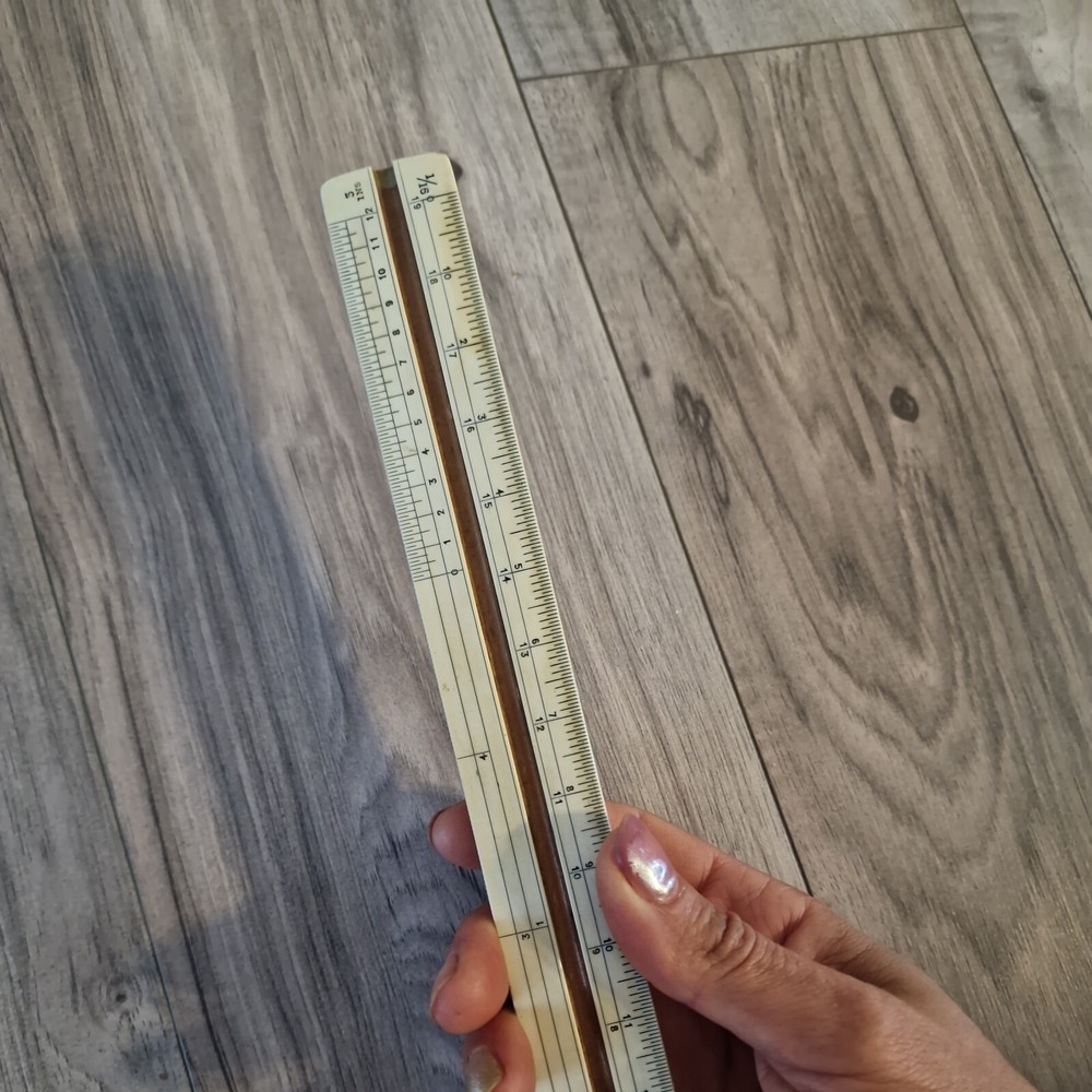 Engine Divided Vintage Ruller