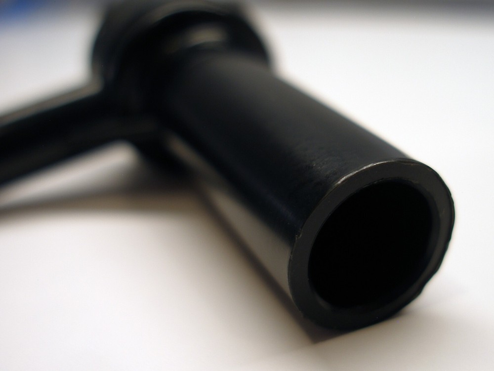 Atomizing Nozzle Spray Tip Nozzle for Liquid Plastics and Silicone Rubbers