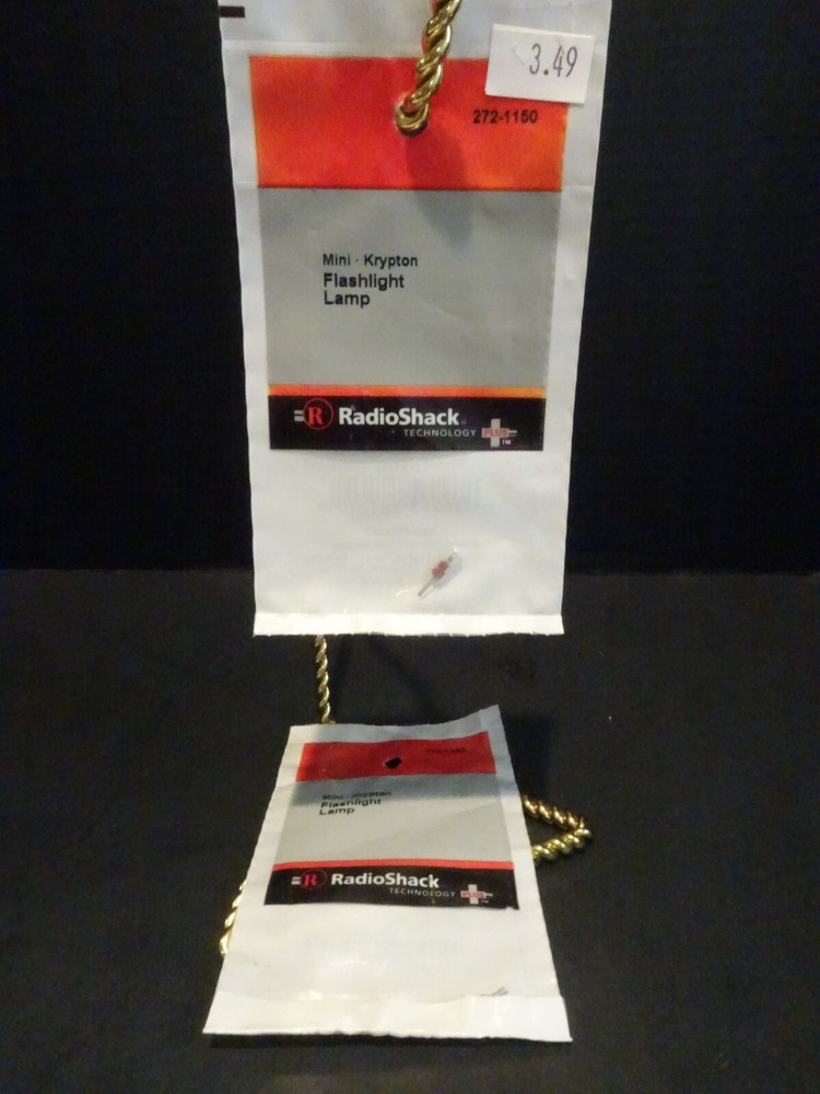 RadioShack Mini Krypton Flashlight Lamp 272-1150 2 pks