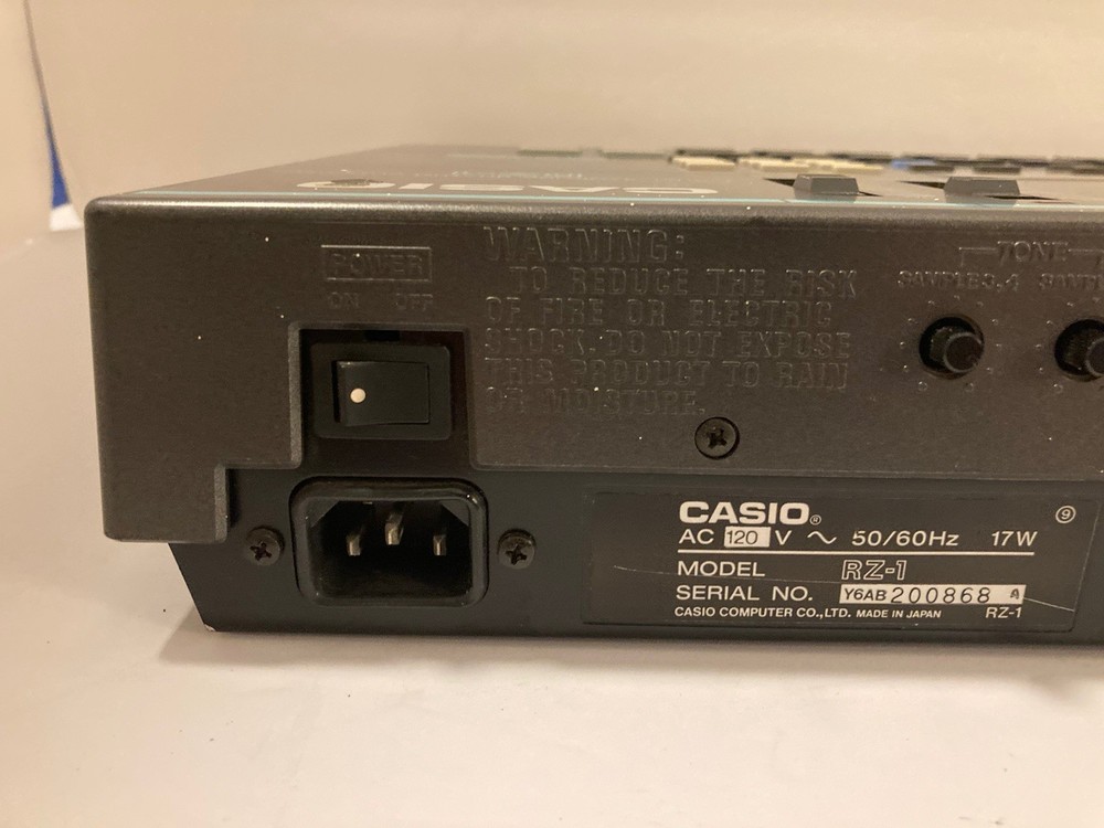 Casio RZ-1 Drum Machine Digital Sampling Rhythm Composer