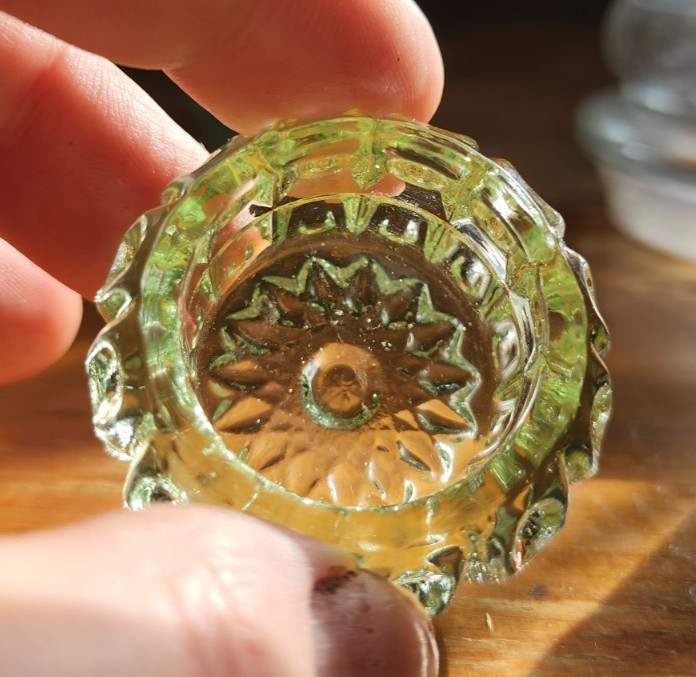 Key Lime Salt Dip 1 1/2" UV Shine Piink Westmoreland Mould Wilkerson Glass