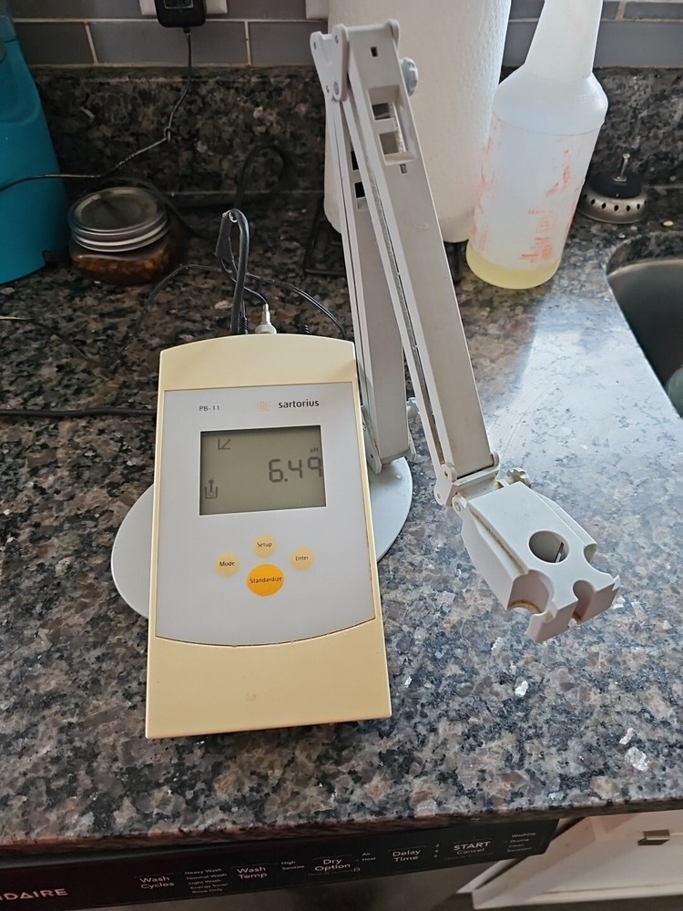 Sartorius PB-11 Basic Meter pH Meter