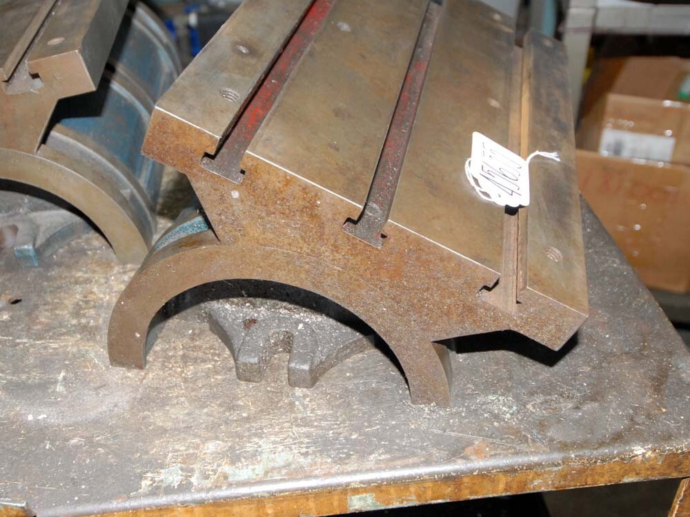 Precise tilting table, Inv 45635 and 45636