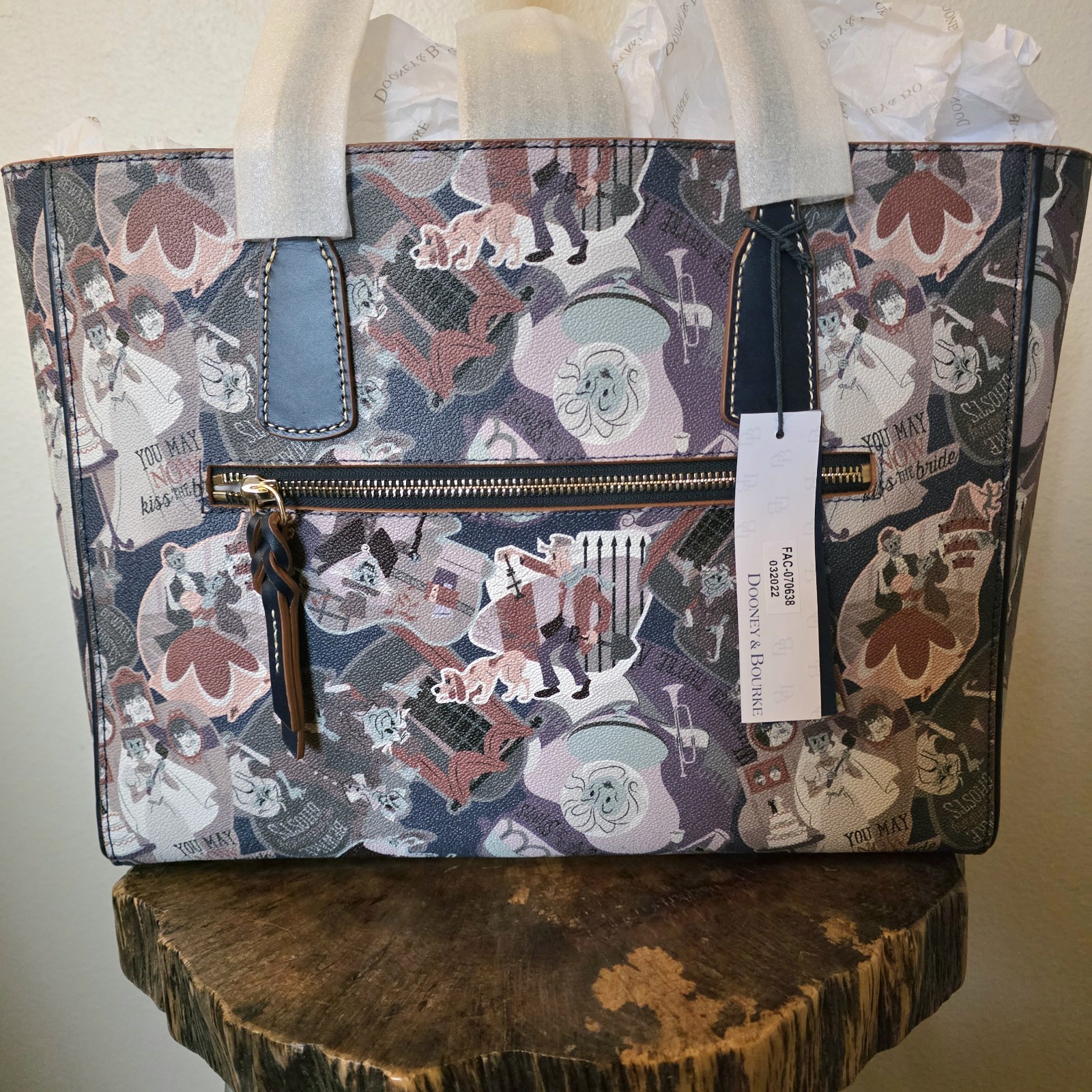 Disney Dooney & Bourke Haunted Mansion Tote Bag D23 Expo Ghost Bride Rare NWT