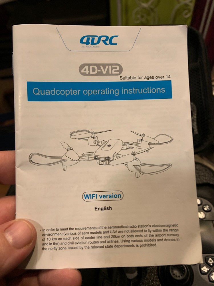 4DRC 4D-V12 Drone / quadchopter in case