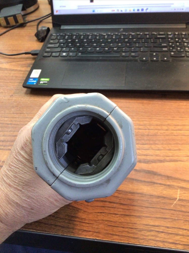 Crouse-Hinds APJ 6375-M72 Arktite Plug (VR9)