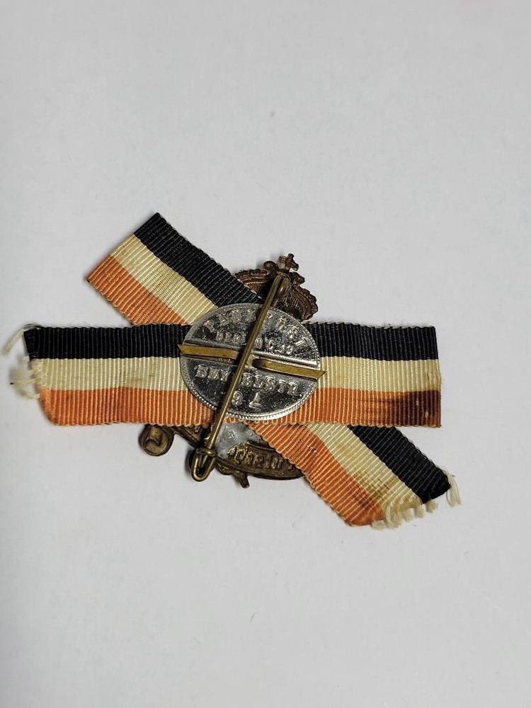 German Veterans Association Badge Makers Marked On Reverse