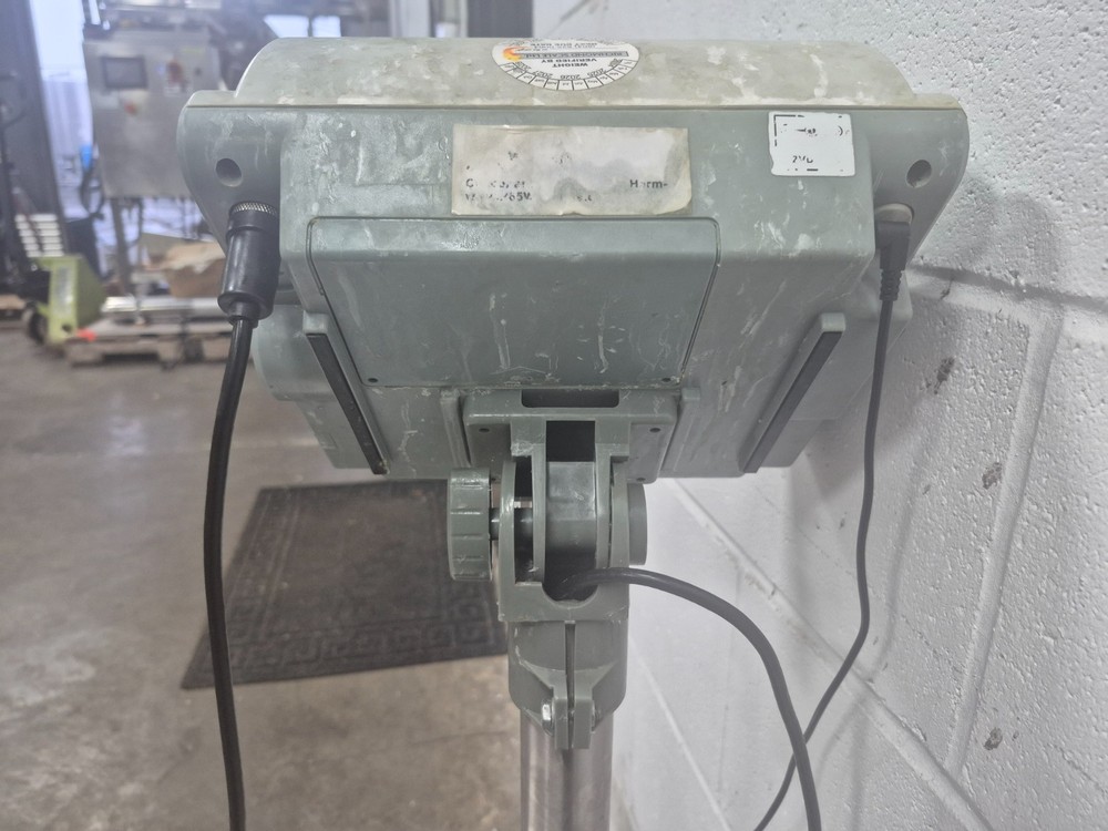 Uline Deluxe Platform Scale