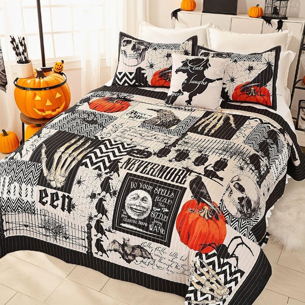 4 Piece  Halloween Quilt Set Queen Size Bedspread Pumpkin Ghost Coverlet 90"x90"