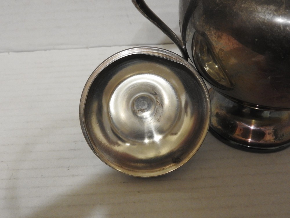 Gorham Silver plate sugar bowl & lid YC473