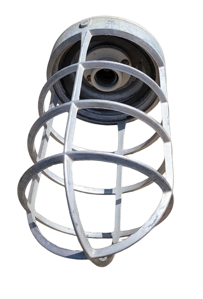 APPLETON FORM 200 EXPLOSION PROOF LIGHT Cage Only No Glass Globe