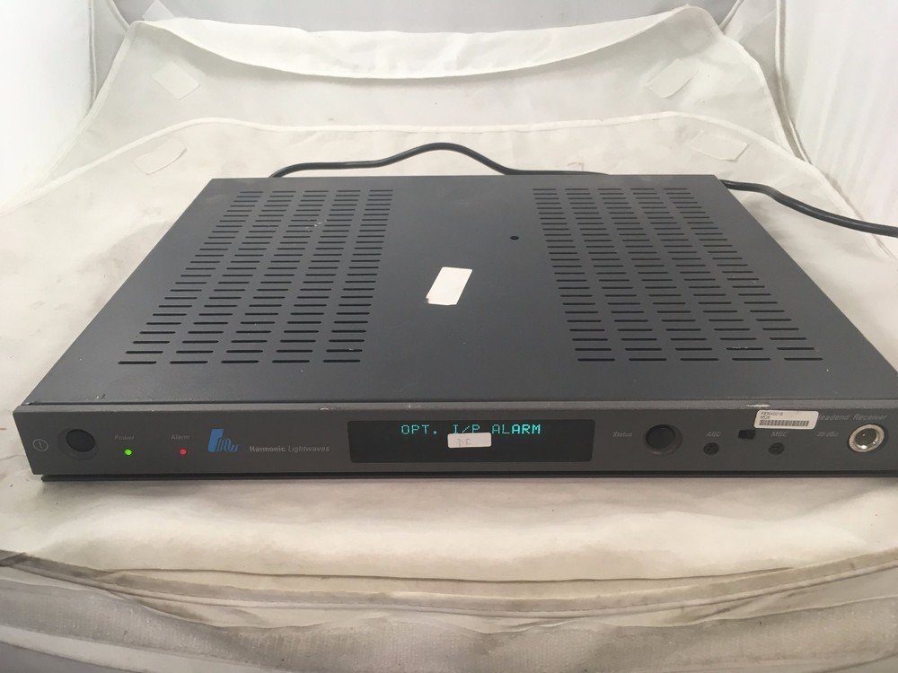 Harmonic Lightwaves Headend Receiver HLR3800RM/F-3