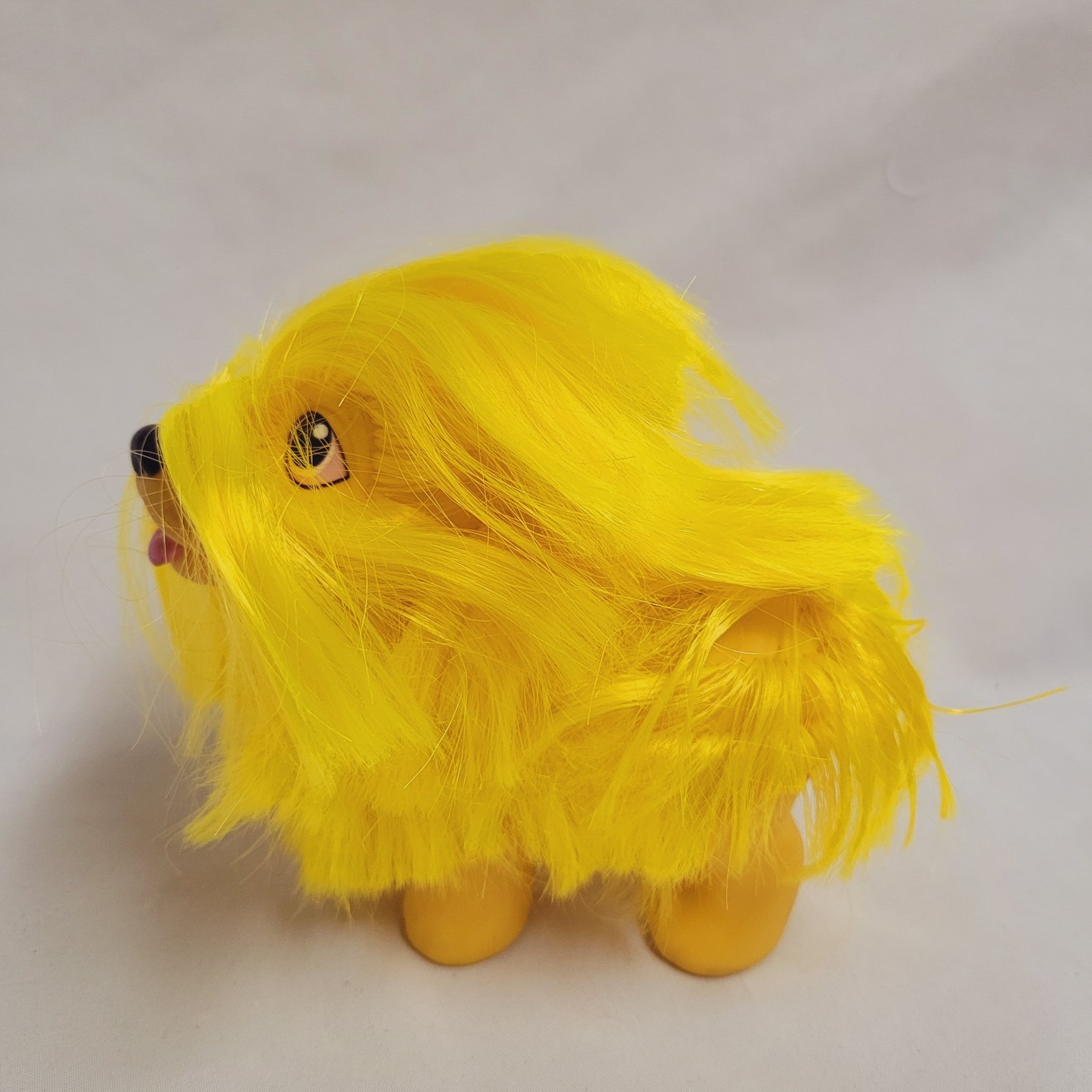 Vintage Hasbro Toy Sweetie Pups Party Time Yellow Maltese Dog Second Series