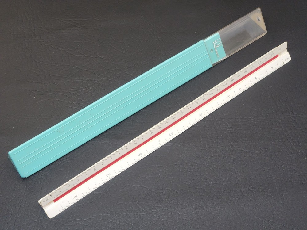 Vintage Archimedes Engineering Triangular Drafting Scale Made in Brazil w/ Case