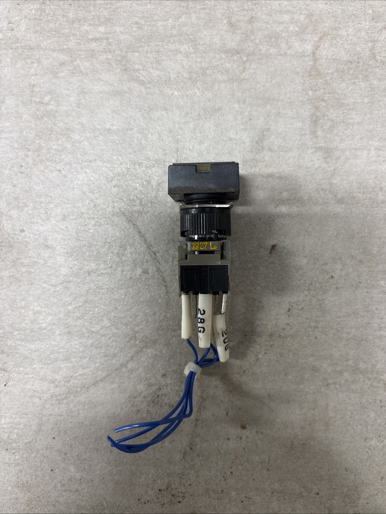 Fuji Electric Green Button Switch AH165-TGL