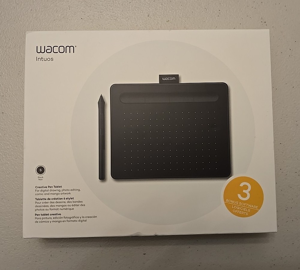 Wacom Intuos CTL-4100 Small Drawing Tablet - Black