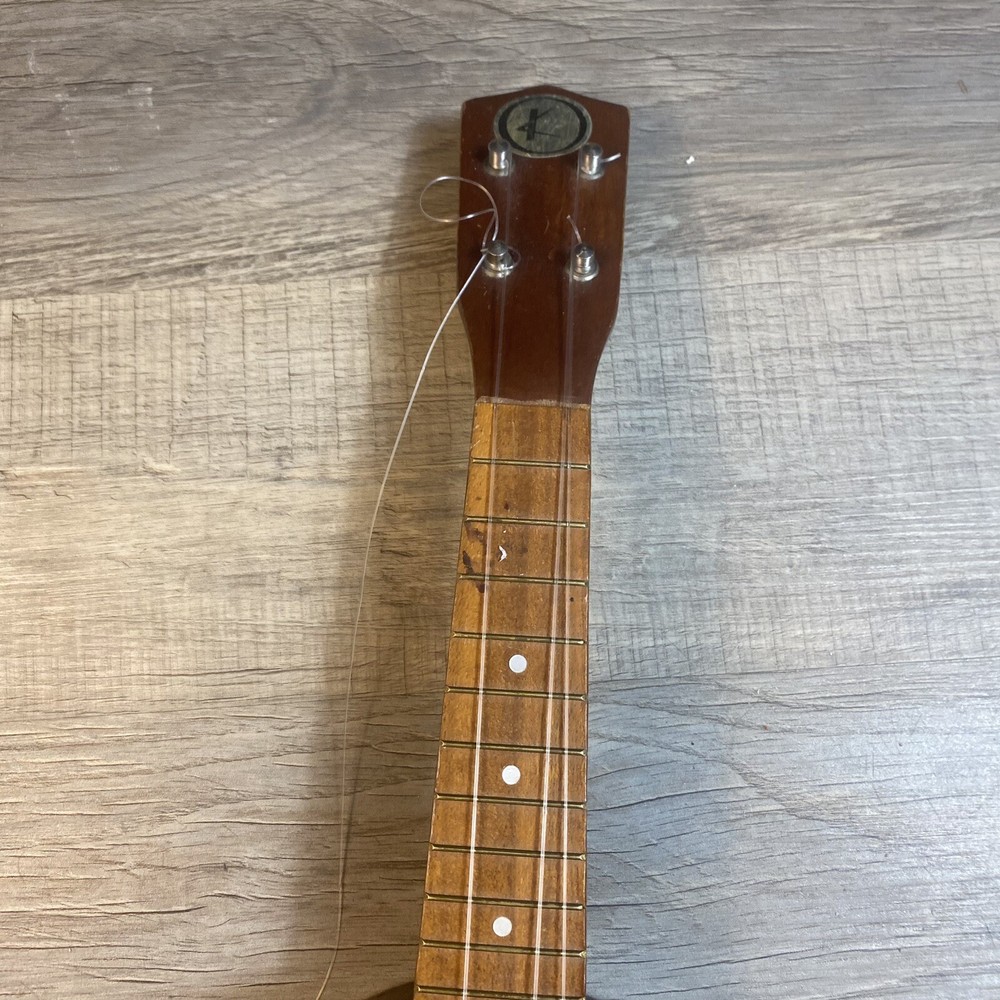 Vintage kai tenor ukulele