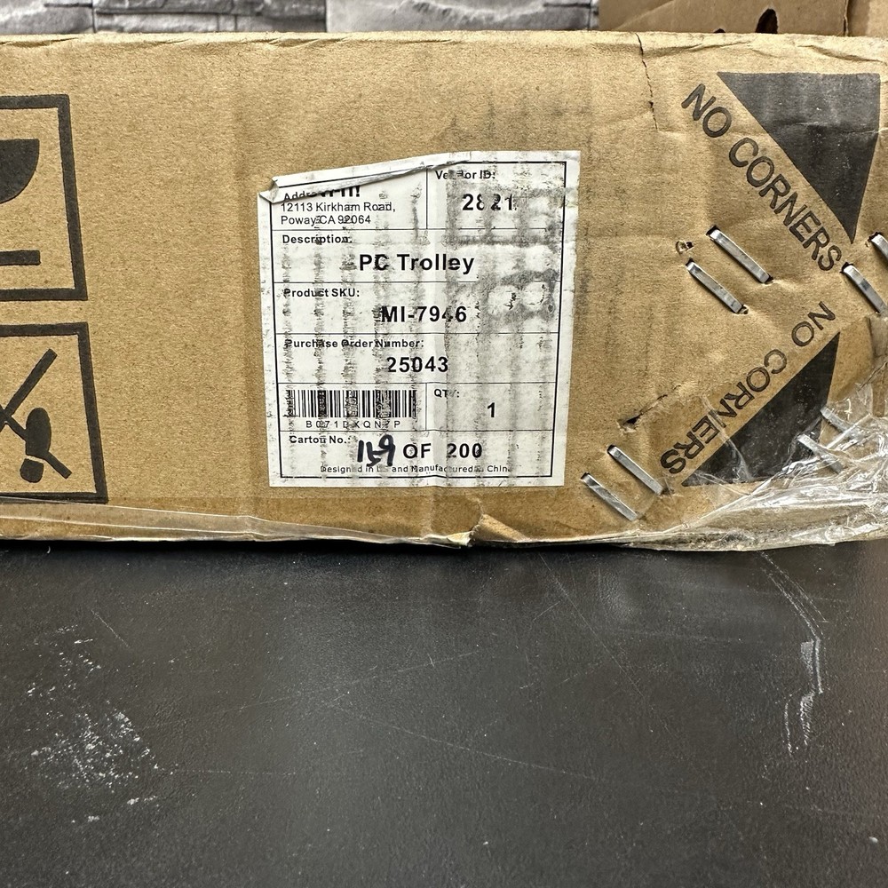 Mount-It! Rolling Laptop Cart MI-7946