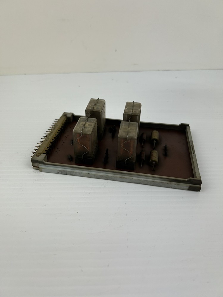 Barmag Electronic E26/00 Circuit Board with 4 Relays E2600