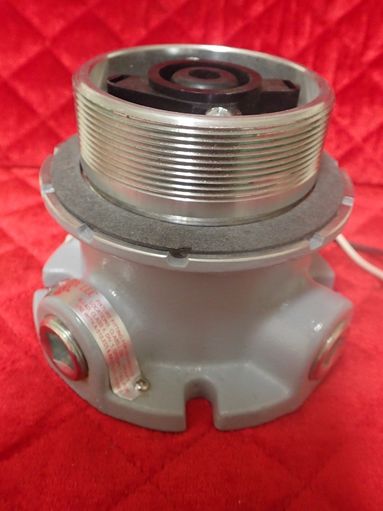 Appleton - Hazardous Location Ceiling Mount Hood - 2V74 - Mfr. Model AAC-75
