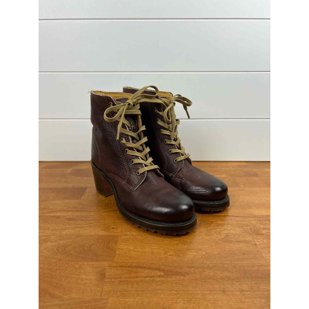 Frye Sabrina lace up