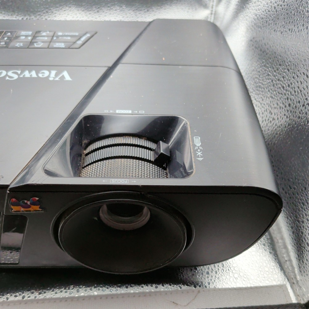 ViewSonic PJD5155 Projector Good Lamp includes Power Cord