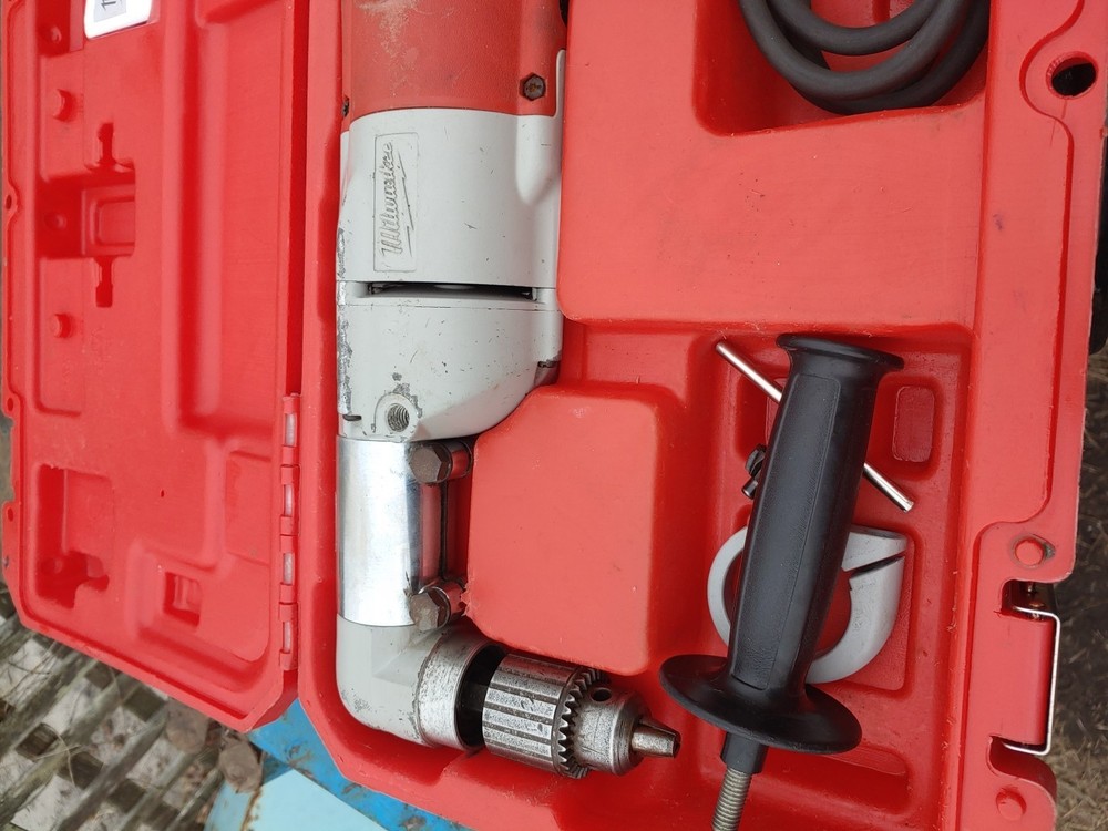 MILWAUKEE 3107, 1/2" Right-Angle Drill Kit. Serviced.