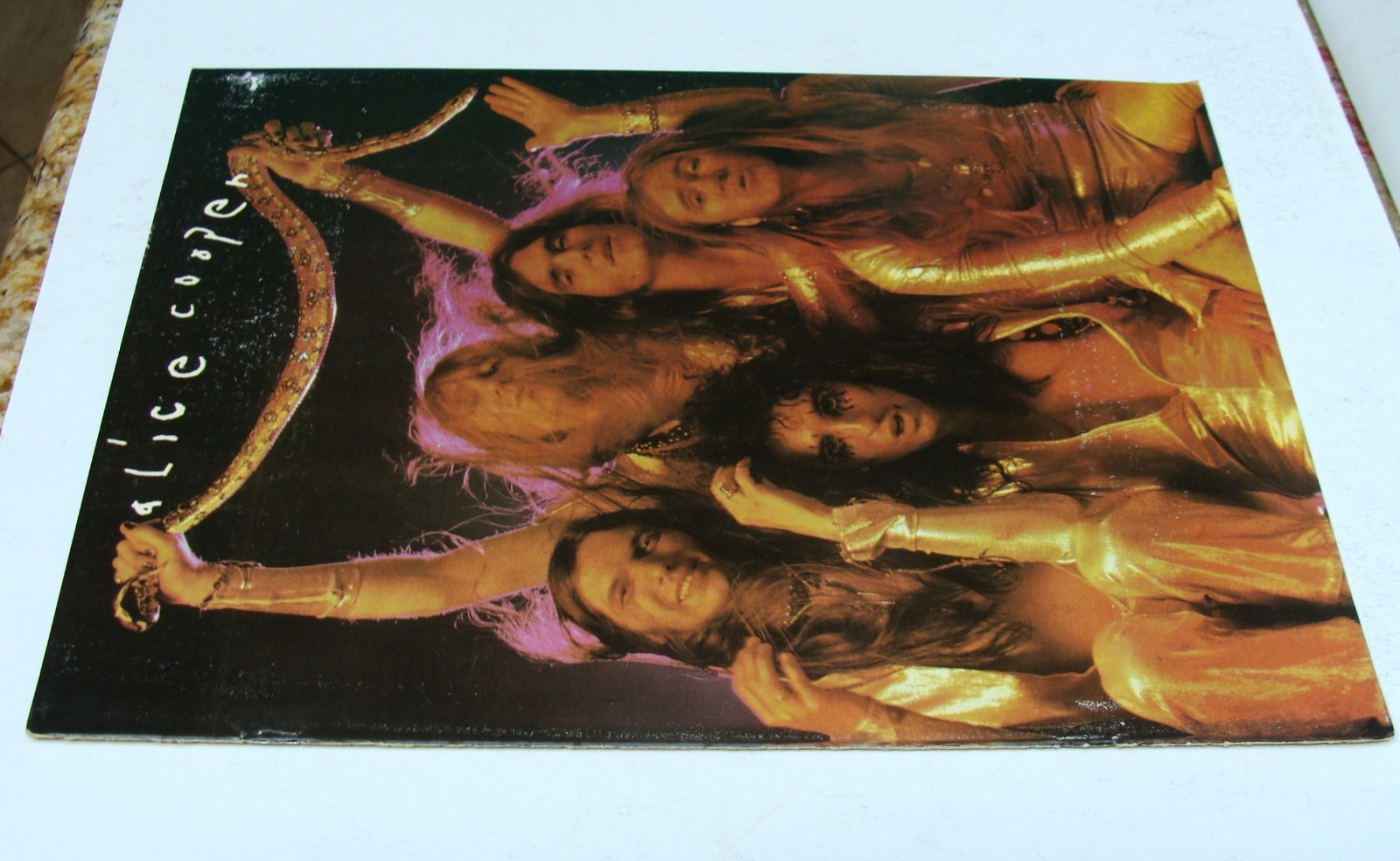 ORIG 1971 ALICE COOPER - PHOTO TOUR BOOK - SOUVENIR BOOK PUBLISHERS