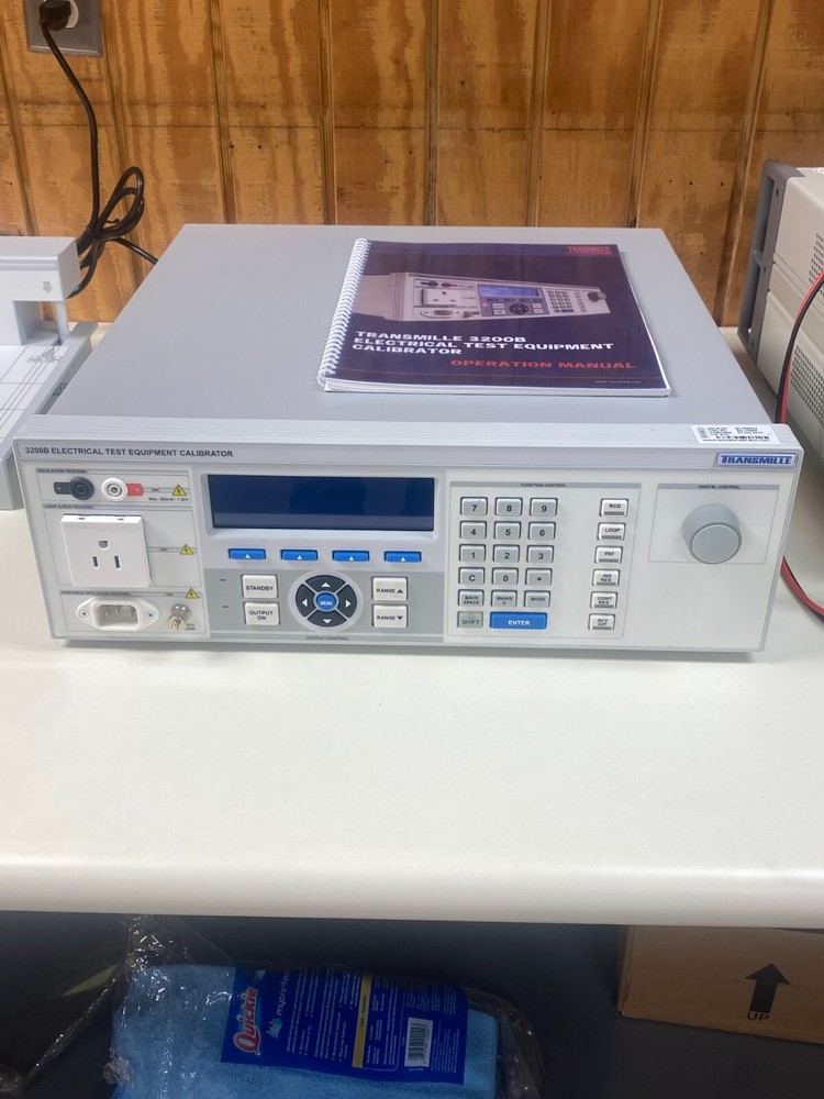 3200B Electrical Test Equipmnet Calibrator