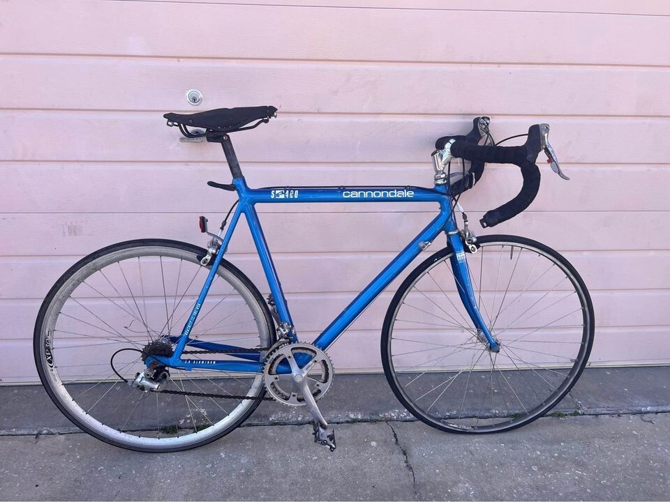 Cannondale SR400 Aluminum Frame 18 Speed Road Bicycle