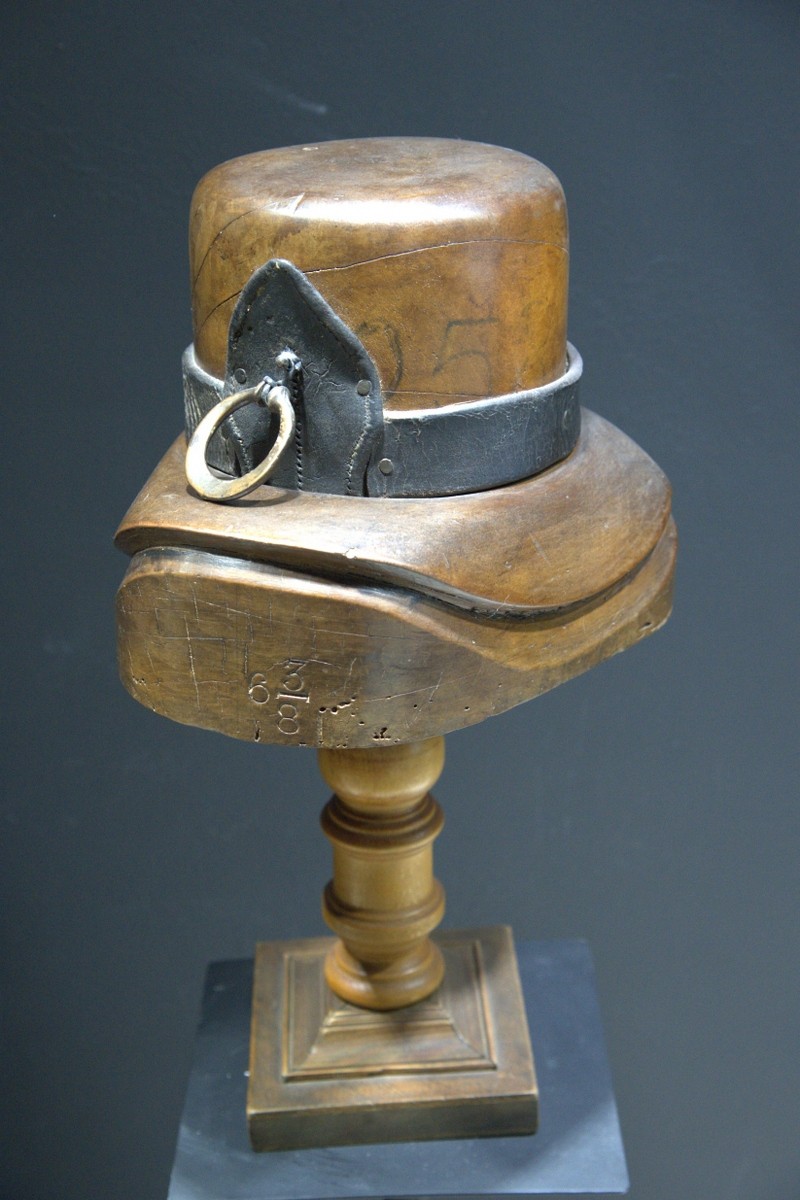 Rare Antique Wooden Hat Block Mold - Size 6 3/8 - Heavy Millinery Tool with Leat