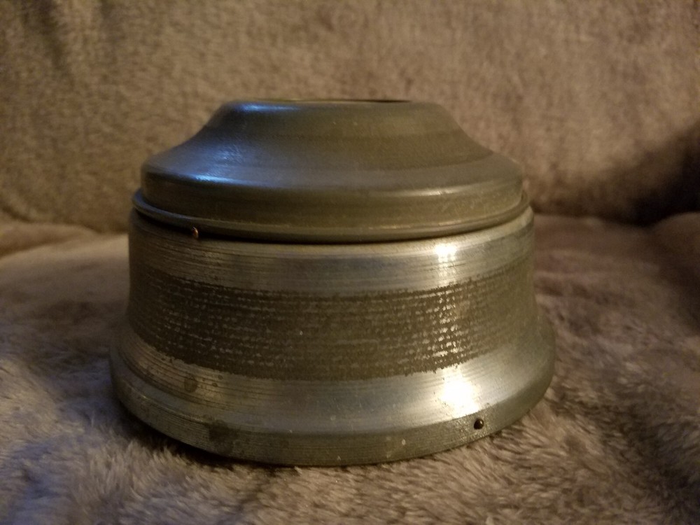 Vintage Music Powder Puff