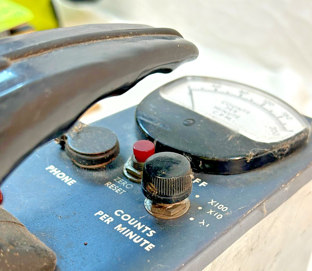 Rare 1950’s RCA Geiger Counter