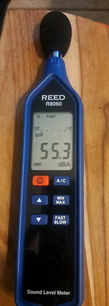 Reed Instruments R8060 Sound Level Meter Digital Analog Bargraph