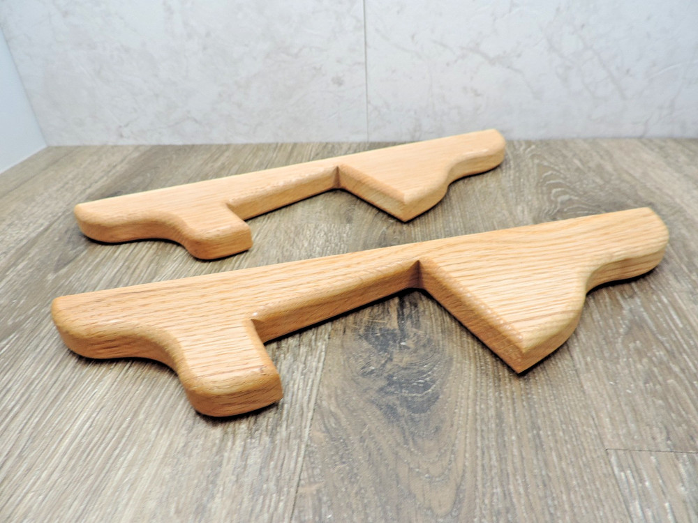 Oak Base Stand Pair for Up to 3.25" Deep Display Cases