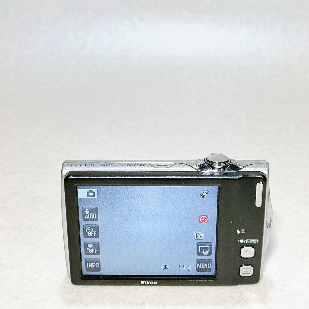 Nikon COOLPIX S4000 Compact Digital Camera Untested with Battery Included