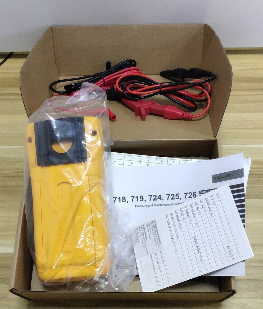 Fluke 726 Precision Multifunction Process Calibrator NEW