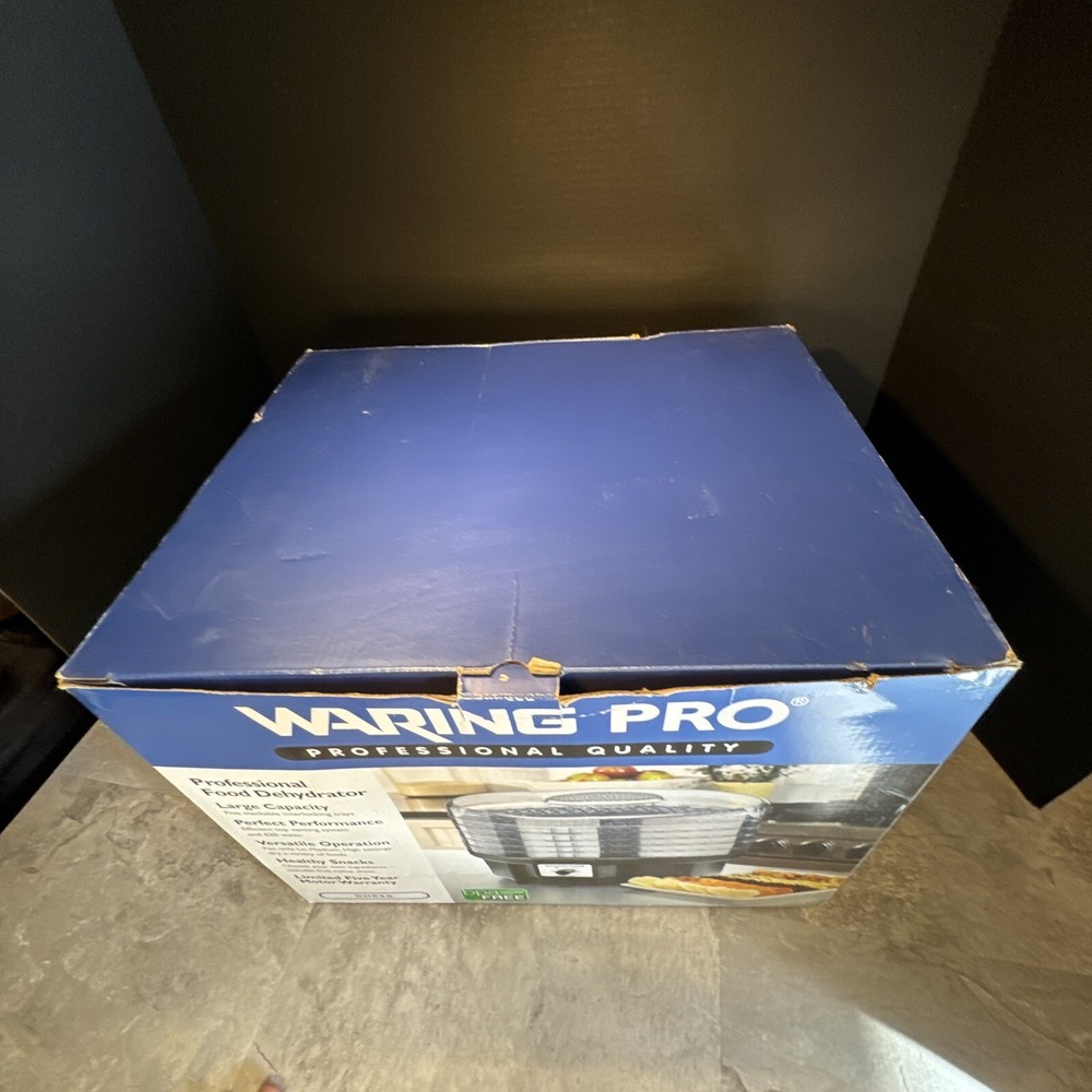 NEW Waring Pro DHR30 Pro Dehydrator 5 Stackable Trays Dry Herbs Fruit & Jerky
