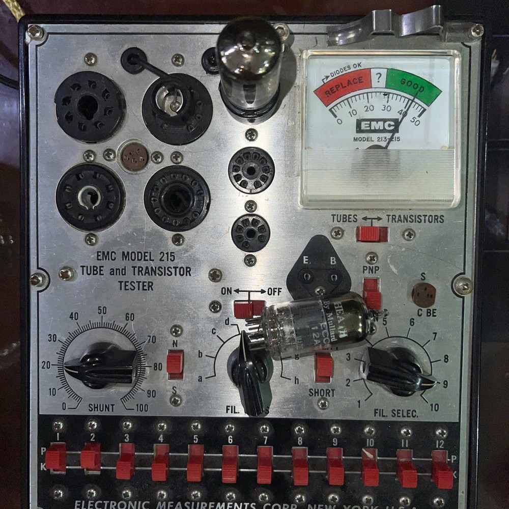 MULLARD 12AT7 ECC81 SQUARE GETTER TK1 R8E SAME CODE PAIR TUBES