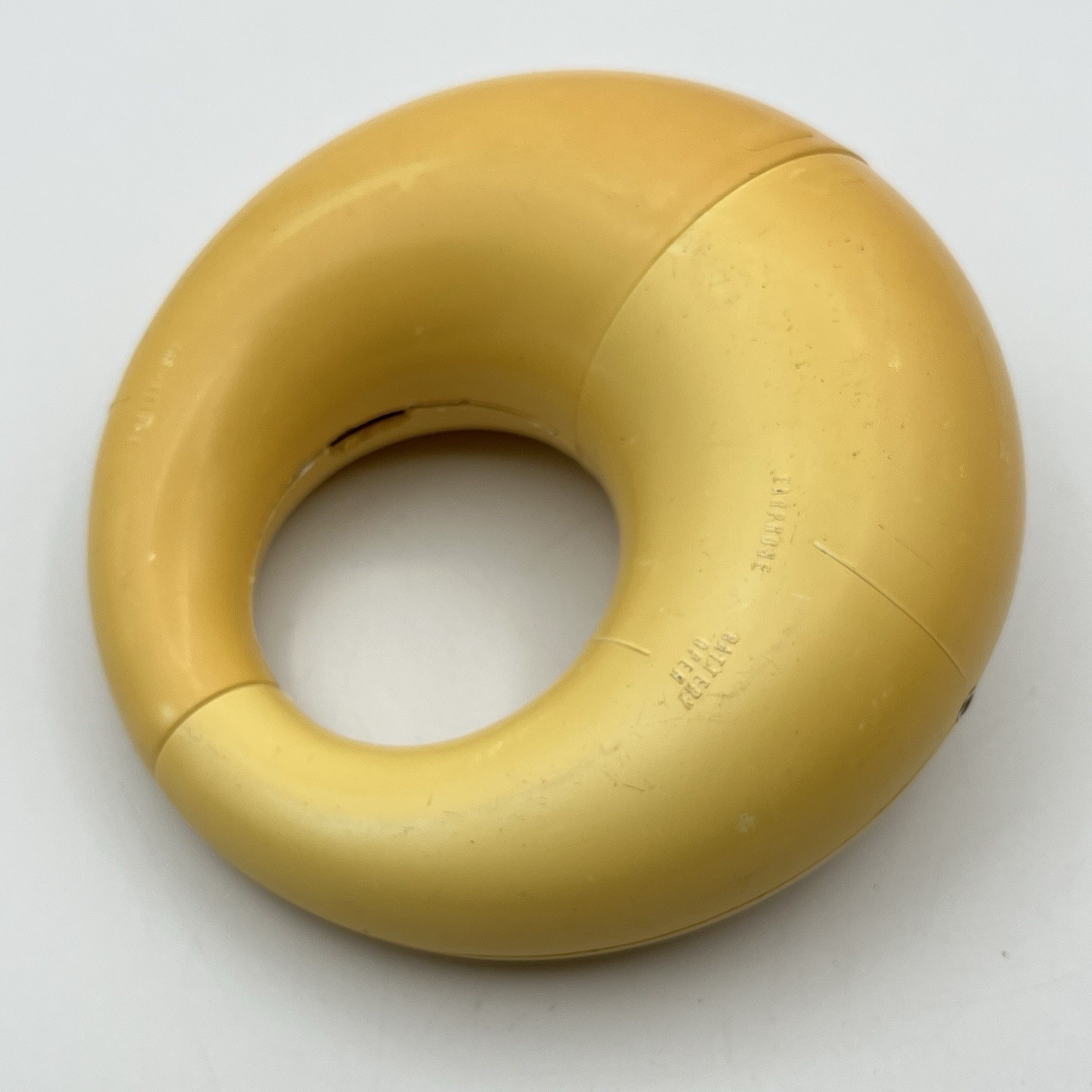 1972 Panasonic Toot-A-Loop AM Wrist Radio - R-72 - Cream (White?) - Works