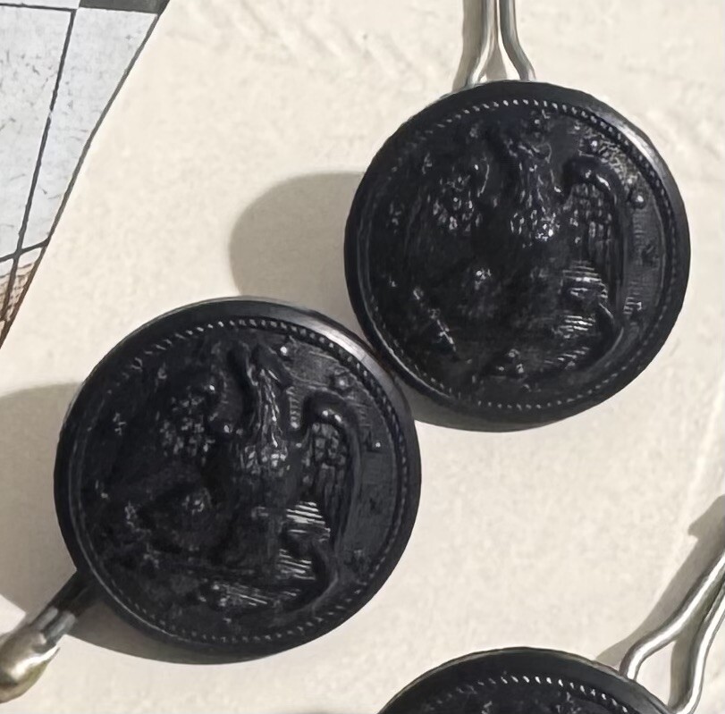 (3) VTG Military Buttons Embossed Eagle Crest .75” Navy Black Toggle Back Loop