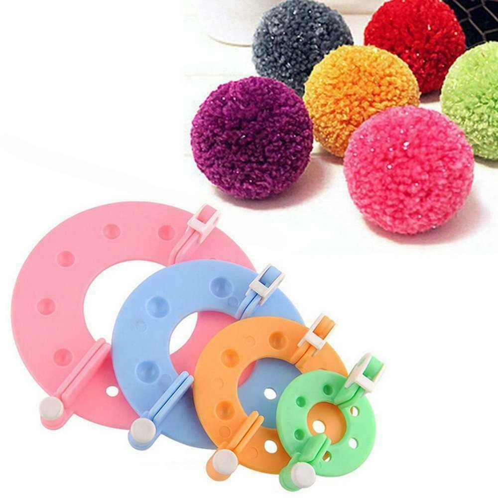 Pompom Maker Kit Crafts 4 Different Sizes Ball Making HOT Tools Knitt Prof C1L4