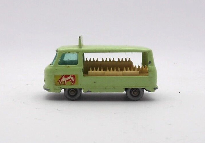 MATCHBOX NO 21 COMMER BOTTLE FLOAT REASONABLE CONDITION UNBOXED