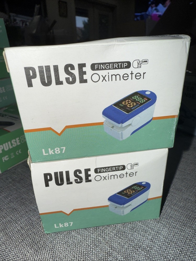 (2) Pack Fingertip lk87 Pulse Oximeter