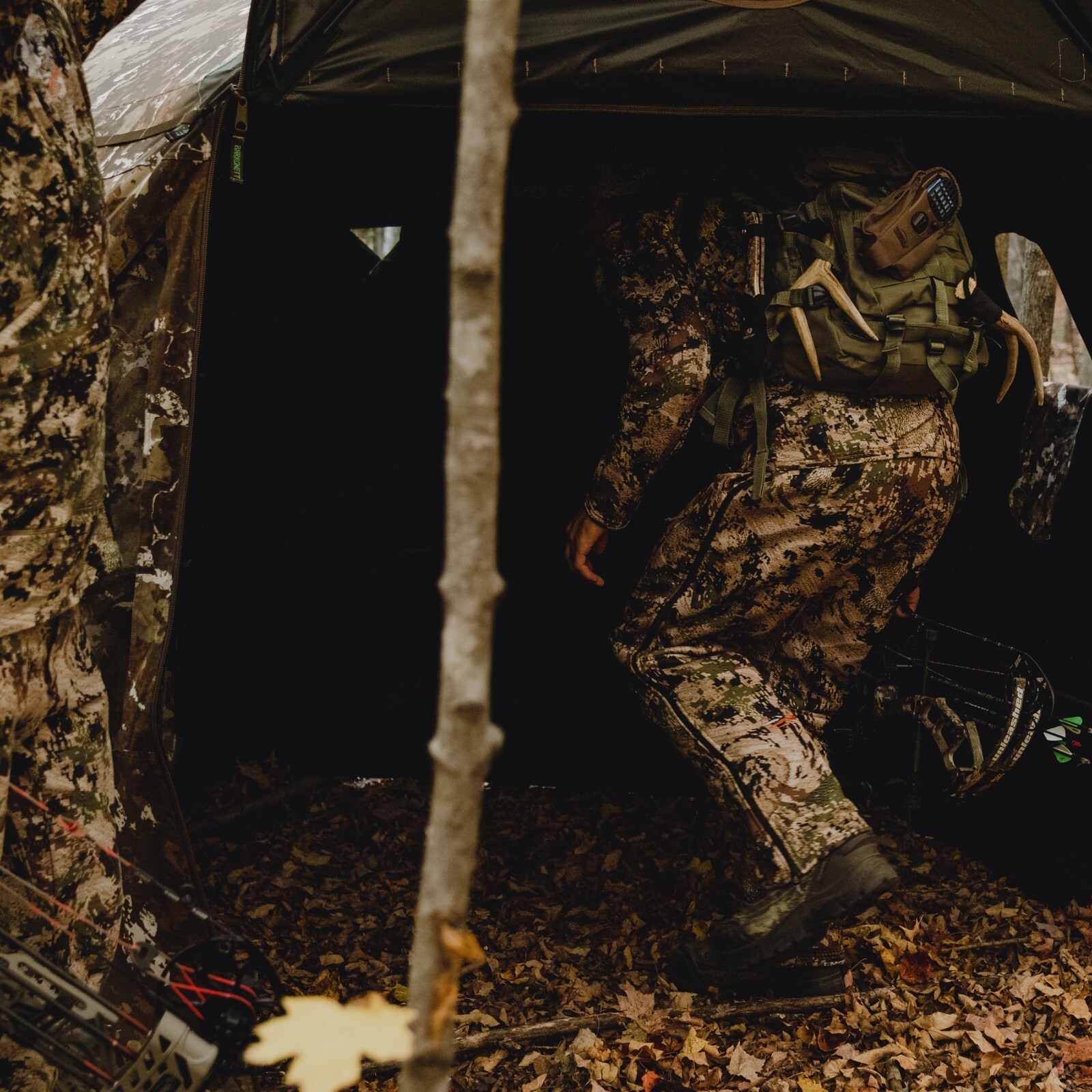 Barronett Blinds Pentagon Heavy-Duty Portable Hunting Hub Blind, 4-Person