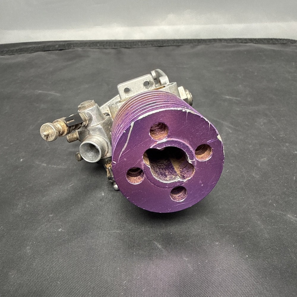 O.S. MAX CZ-12 Engine Non-Pull-Start Nitro Engine Untested