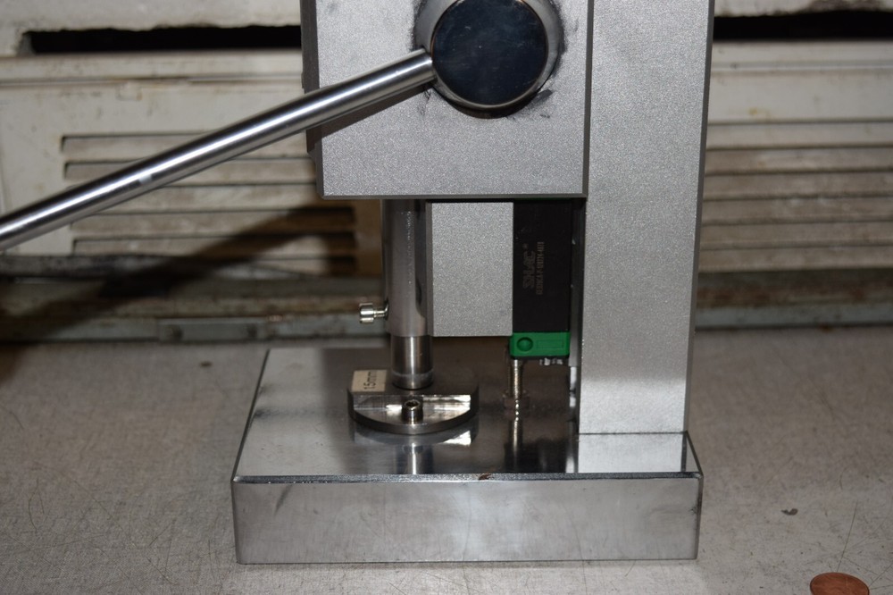 MRX Lab Small Manual Press Coin Cell Punching Machine