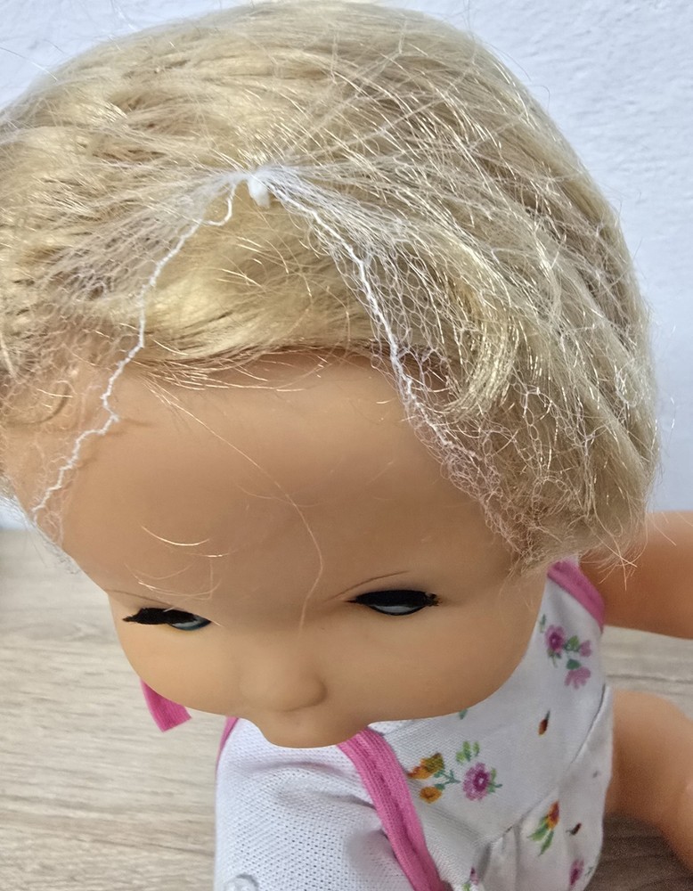 Vinyl doll, 37 cm, sleeping eyes, drinking and wetting function, vintage