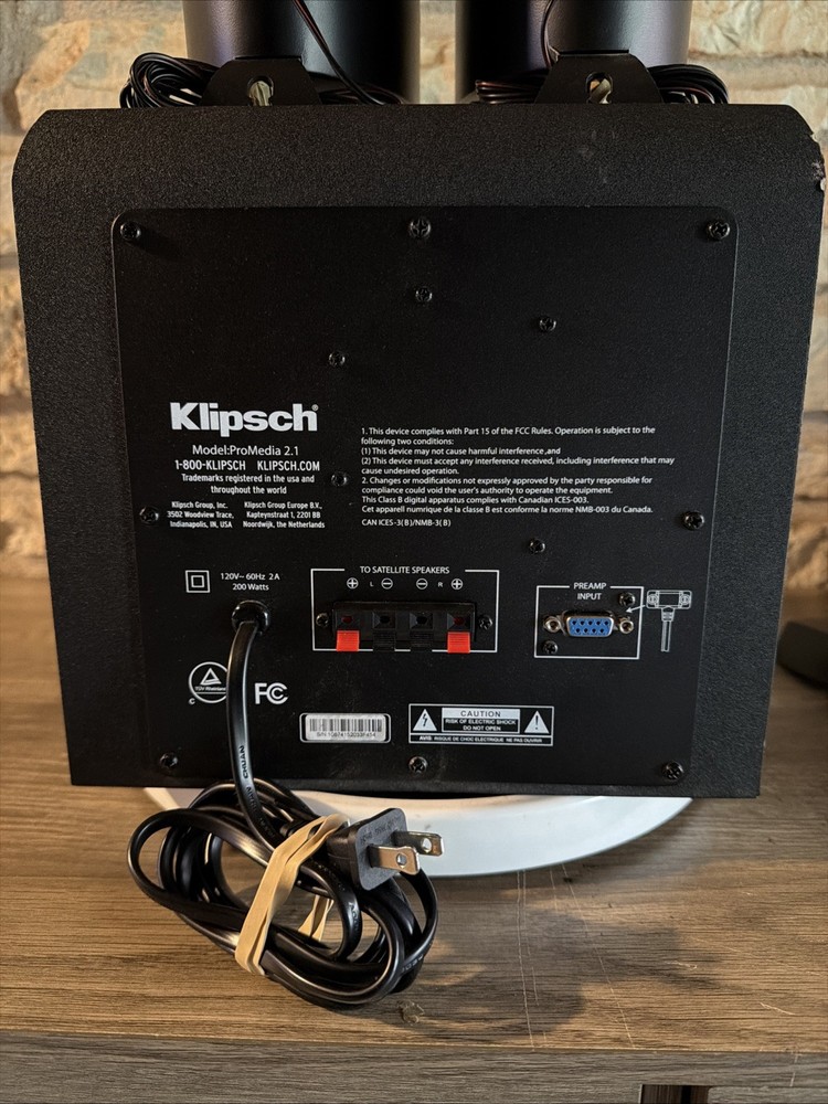 Klipsch ProMedia 2.1 THX® Certified Computer Speaker System. Video!